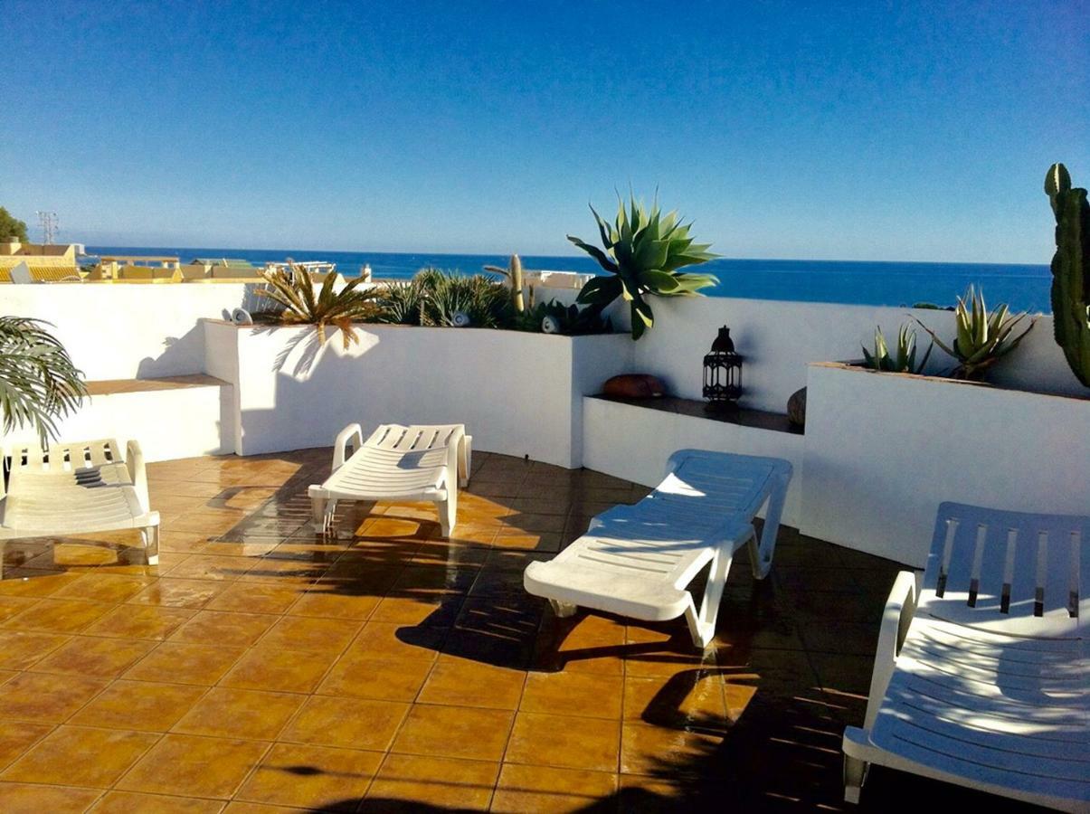 Penthouse With Private Roof Terrace And Jacuzzi Apartment Fuengirola Bagian luar foto